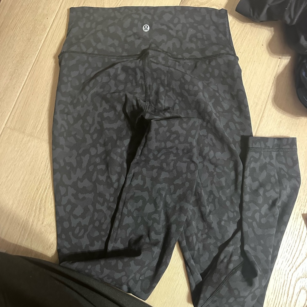 Lululemon Black Patterned Leggings